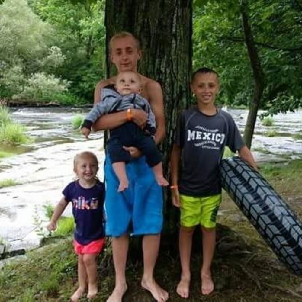 Meet your Posher, Jamison